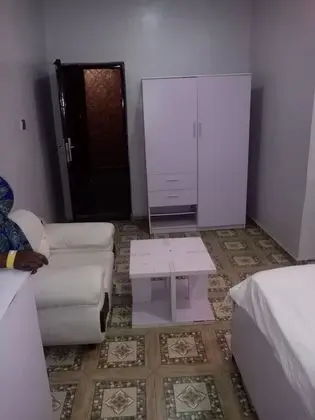 Basic Tek Büyük Yataklı Oda