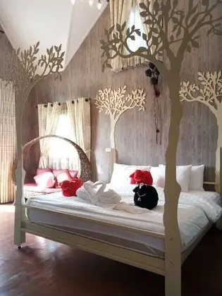 Tree House