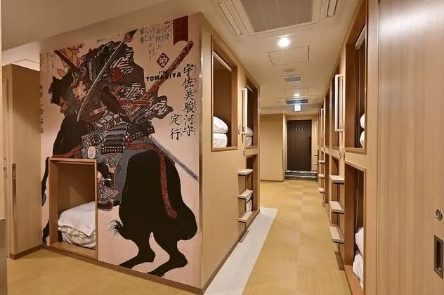 Comfort Ortak Ranzalı Oda, Sadece kadınlar için
