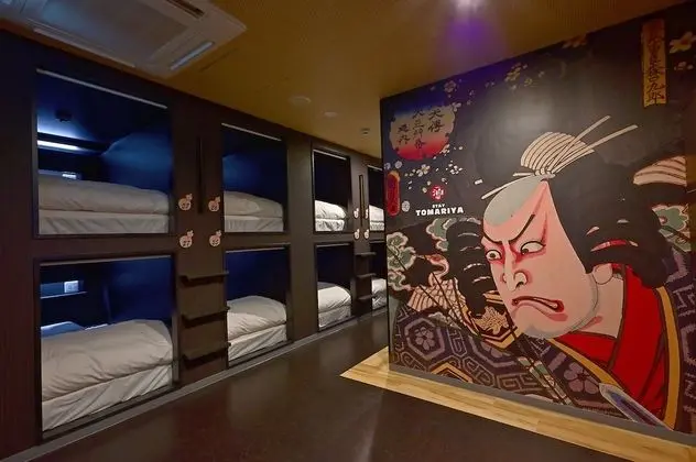 Comfort Ortak Ranzalı Oda, Sadece kadınlar için