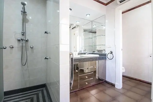 Apart Daire, 4 Yatak Odası