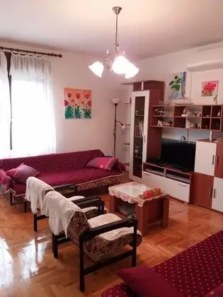 Apart Daire (Tomi - with large terrace (60m2) - A1)