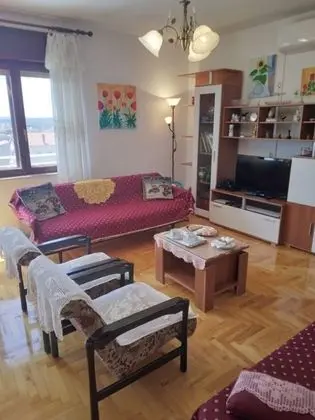 Apart Daire (Tomi - with large terrace (60m2) - A1)