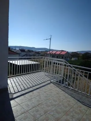 Apart Daire (Tomi - with large terrace (60m2) - A1)