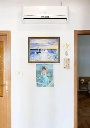 Apart Daire (Tomi - with large terrace (60m2) - A1)