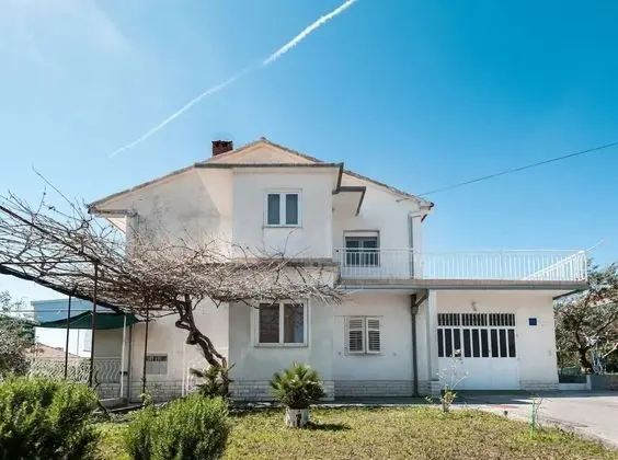 Apart Daire (Tomi - with large terrace (60m2) - A1)