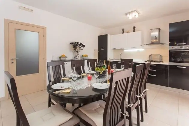 Villa (Four-Bedroom Villa with Private Pool)