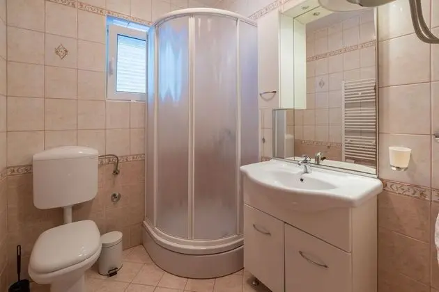 Apart Daire (Tomica - open pool - A2 mali(2+1))