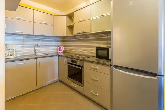 Apart Daire (Tomica - open pool - A4 dvoetažni(4+)