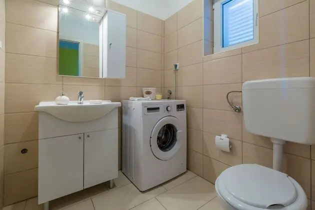 Apart Daire (Tomica - open pool - A4 dvoetažni(4+)