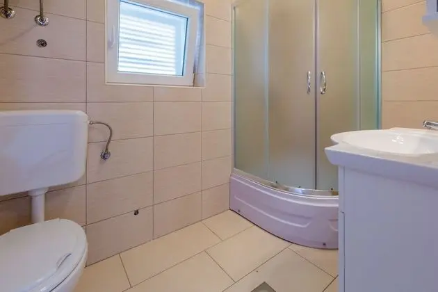 Apart Daire (Tomica - open pool - A4 dvoetažni(4+)