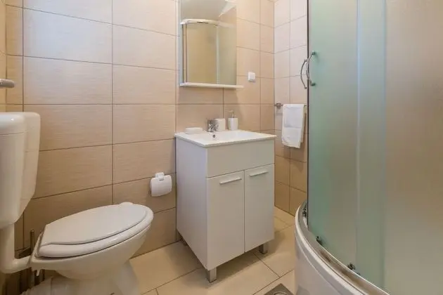 Apart Daire (Tomica - open pool - A4 dvoetažni(4+)