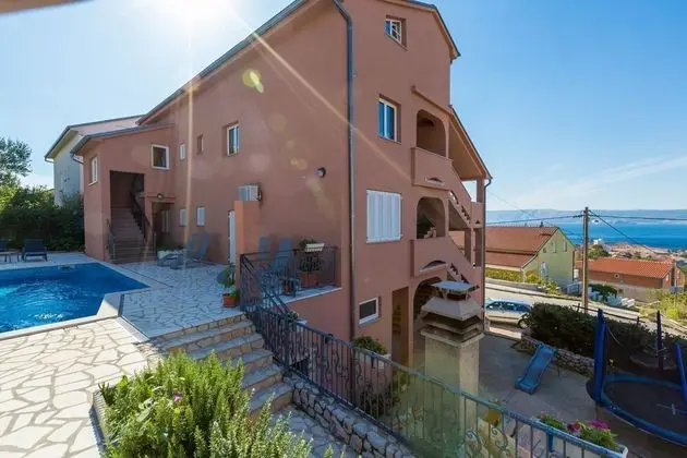 Apart Daire (Tomica - open pool - A4 dvoetažni(4+)