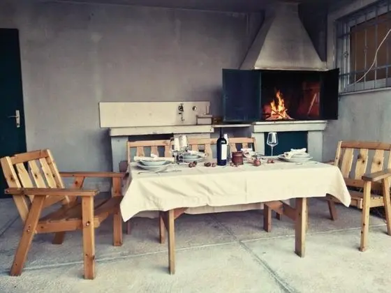 Ev (Tomislav - 100 m from sea - H(4+2))