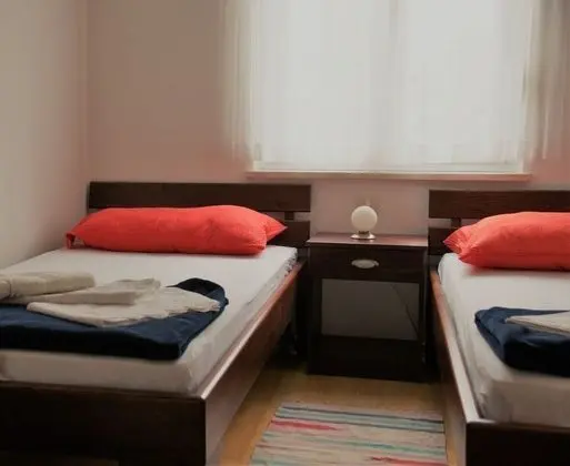 Apart Daire (Tomislav - A2 crveni(4+1))