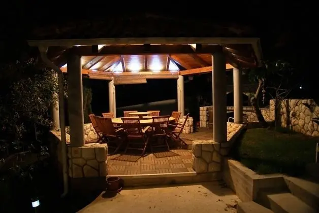 Apart Daire (Tomislav - A2 crveni(4+1))