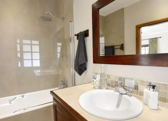 Süit (The Homestead)