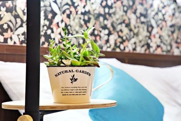 Business Dört Kişilik Oda