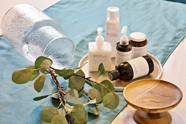 Business Dört Kişilik Oda