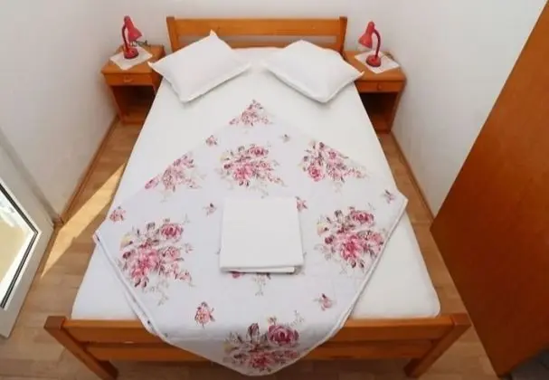 Apart Daire (Tomo - 10 m from beach - A1(2+2))