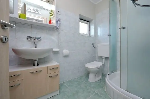 Stüdyo (Tomo - open pool and pool for childre)