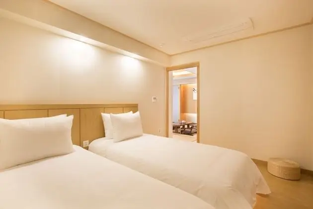 Classic İki Ayrı Yataklı Oda (Ryokan Type: Tatami Twin Room)