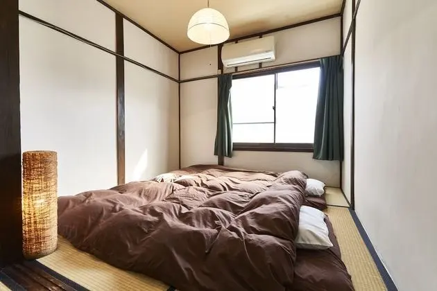 Traditional Tek Büyük Yataklı Oda (Japanese Style)