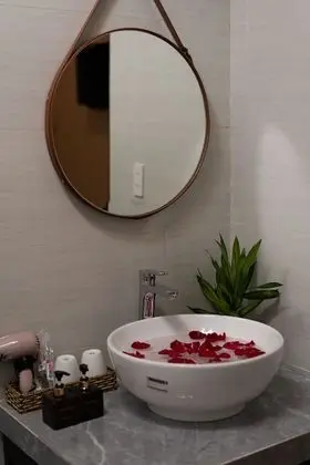 Deluxe Tek Büyük veya İki Ayrı Yataklı Oda