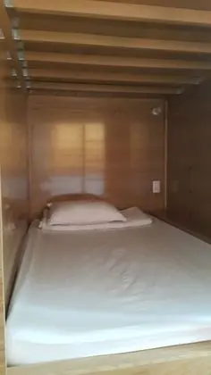 Ortak Ranzalı Oda, Karma Ranzalı Oda (Bed in 8-Bed)