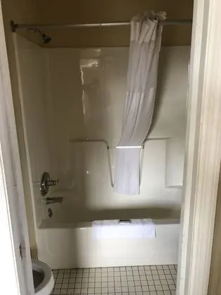 Basic Tek Büyük Yataklı Oda, 2 Çift Kişilik Yatak, Sigara İçilebilir (Street View)