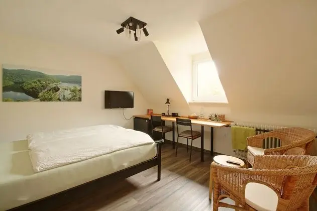 Comfort Tek Büyük Yataklı Oda