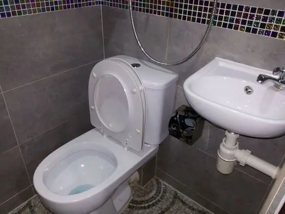 Family Room, Private Bathroom