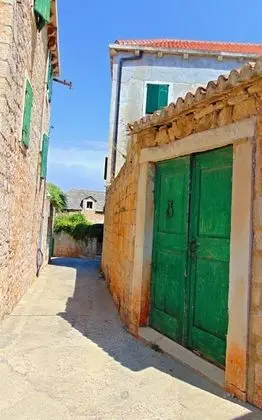Apart Daire (Tonci - 30m from the beach - A1(4))
