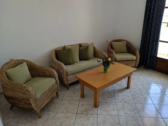 Family Apart Daire, 2 Yatak Odası, Bahçe Manzaralı, Bahçeli