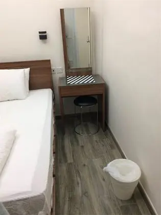 Tek Büyük Yataklı Oda, 1 Çift Kişilik Yatak