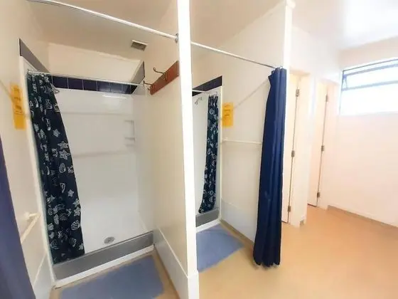 Standard Ortak Ranzalı Oda, 1 Tek Kişilik Yatak, Sigara İçilmez, Ortak Banyo