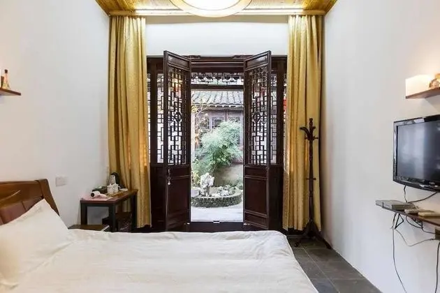 Gallery Tek Büyük Yataklı Oda
