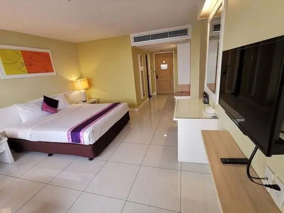 Superior Oda, Şehir Manzaralı