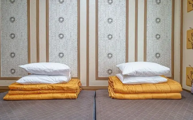 Oda (4 people Family Ondol Room (Bathtub f)