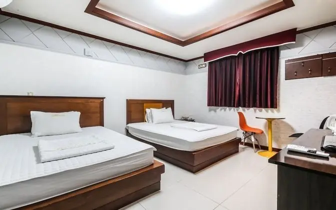 Oda (Twin Room (MAX 2 Person Netflix/YouTu)