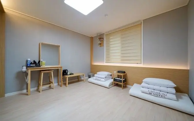 Oda (Korean room (light breakfast + snack )