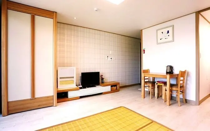 Oda (Accordion room)