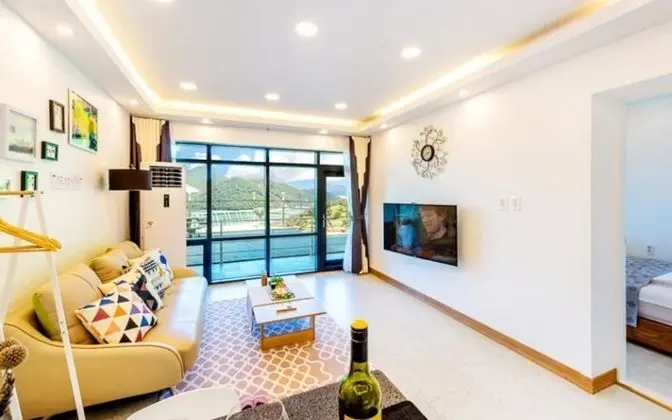 Oda (R101 (1 bedroom 1 living room no spa))