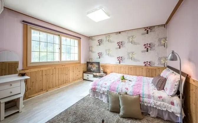 Oda (202 forget-me-not)