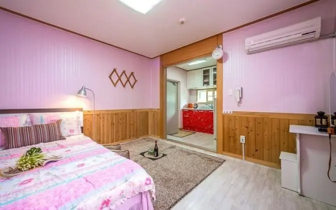 Oda (202 forget-me-not)