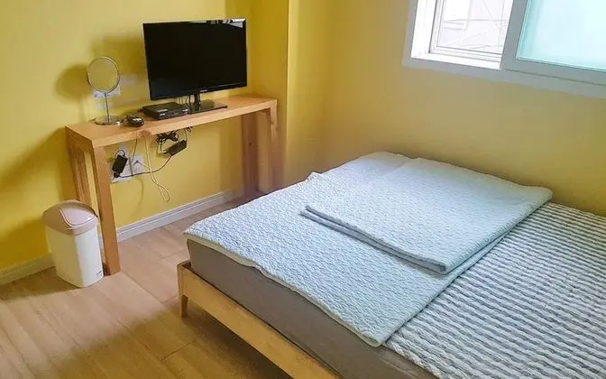 Oda (Couple Room 302)