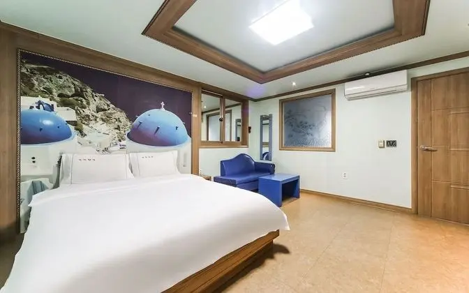 Oda (Suite room (up to 5 people for 2 peop)