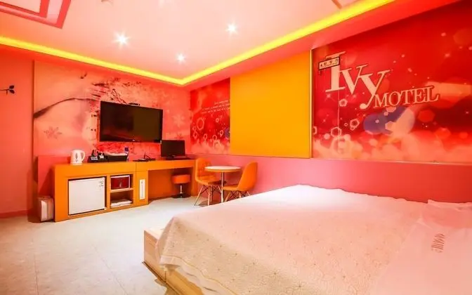 Oda (Semi-Special Room)