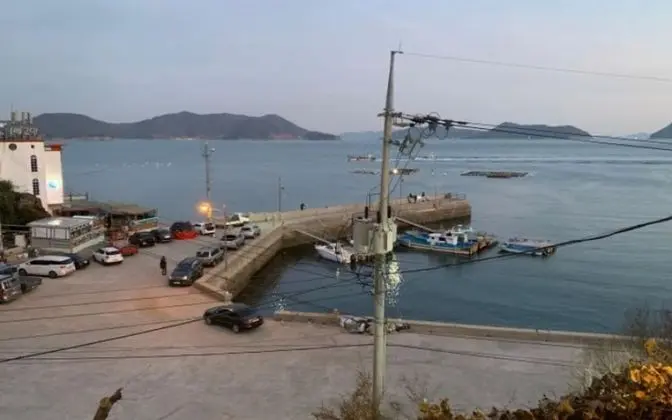 Oda (Room 3 Ondol Attic (Pets Friendly))