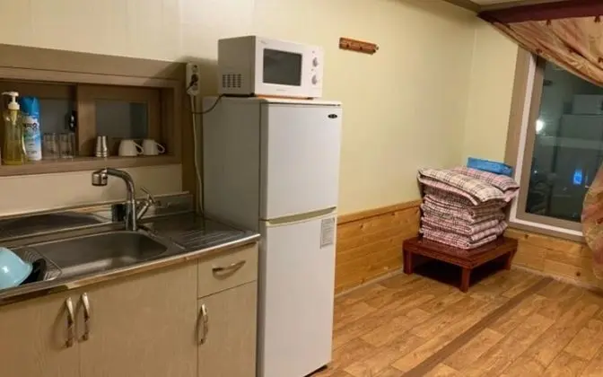 Oda (Room 3 Ondol Attic (Pets Friendly))